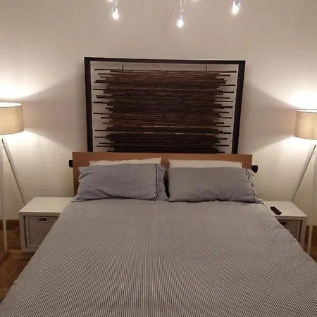 Casa Chiantishire Guest house *